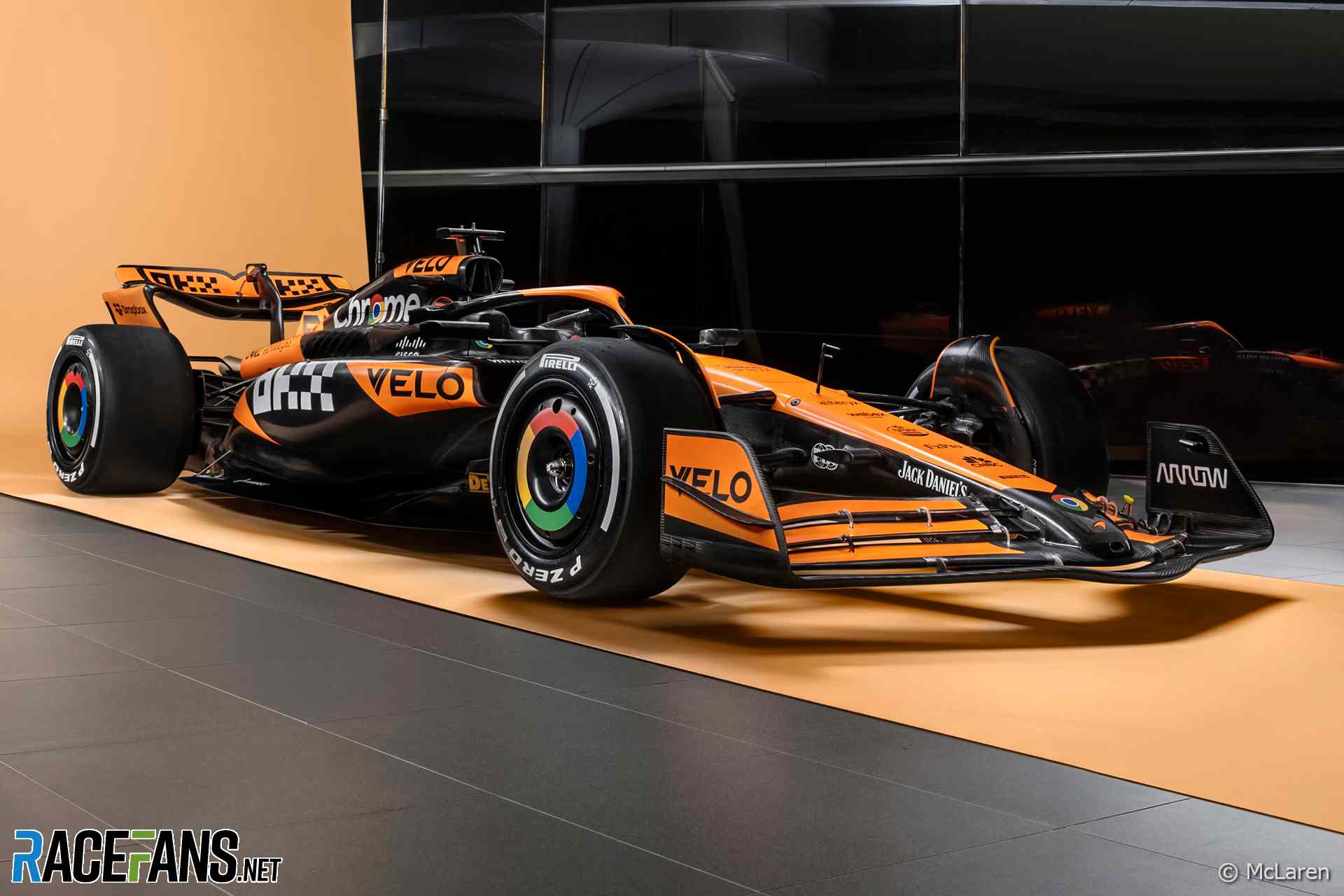 McLaren MCL38, 2024