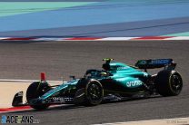 Fernando Alonso, Aston Martin, Bahrain International Circuit, 2024 pre-season test