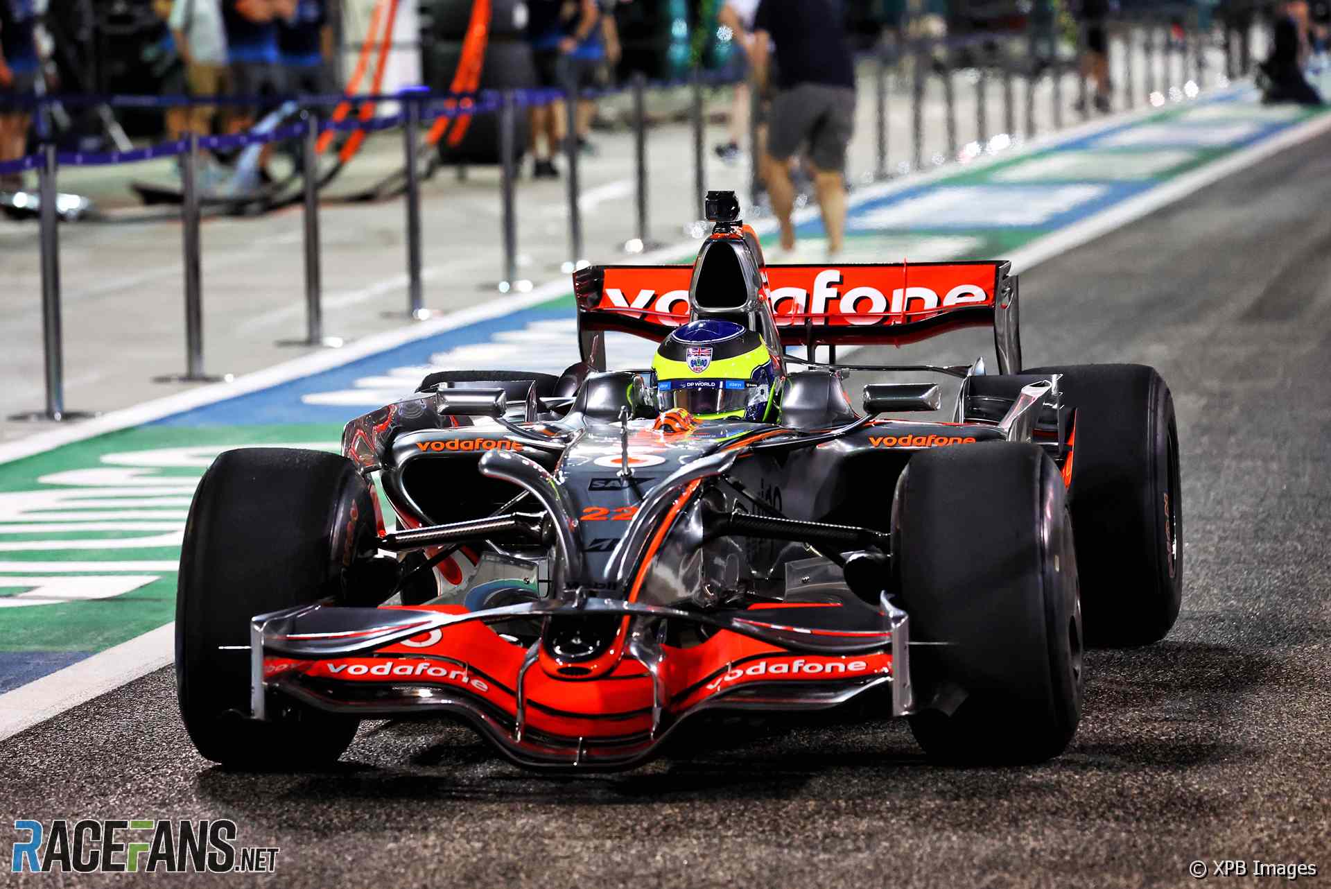 Rob Garofall, McLaren, Bahrain International Circuit, 2024