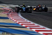 Lewis Hamilton, Max Verstappen, Bahrain International Circuit, 2024