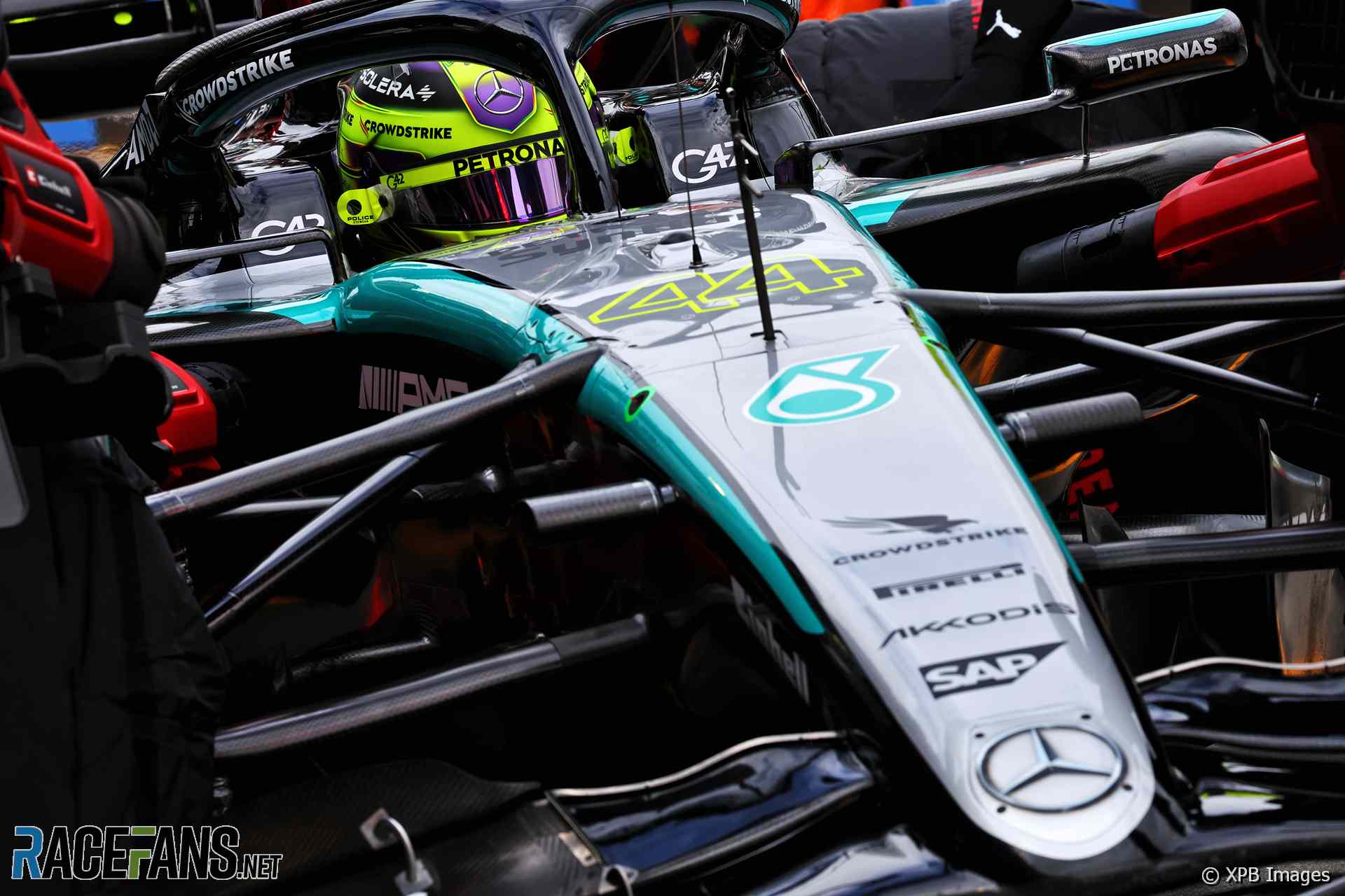 Lewis Hamilton, Mercedes, Albert Park, 2024