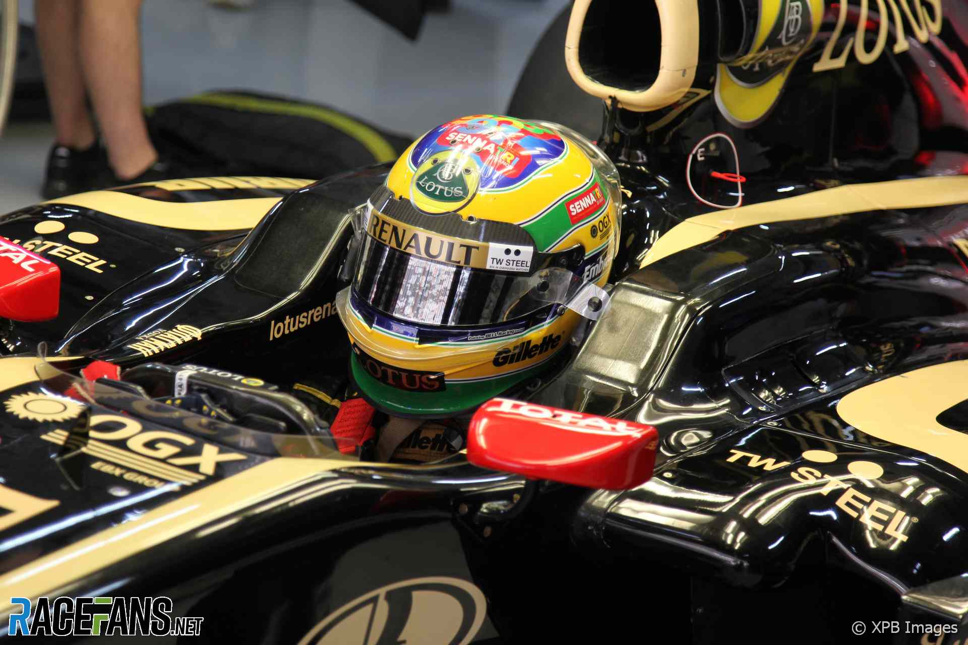 Bruno Senna, Renault, Buddh International Circuit, 2011