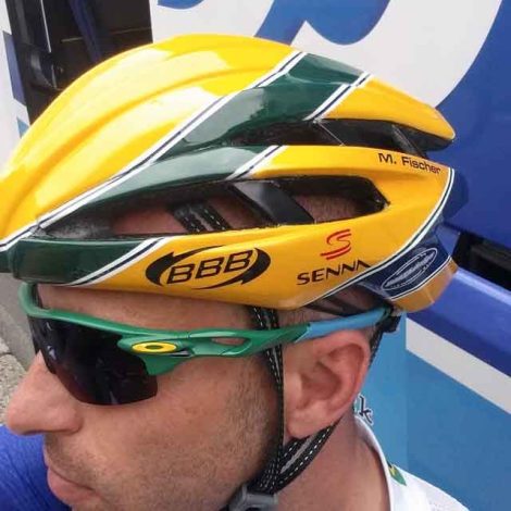Murilo Fischer's cycling helmet tribute to Ayrton Senna